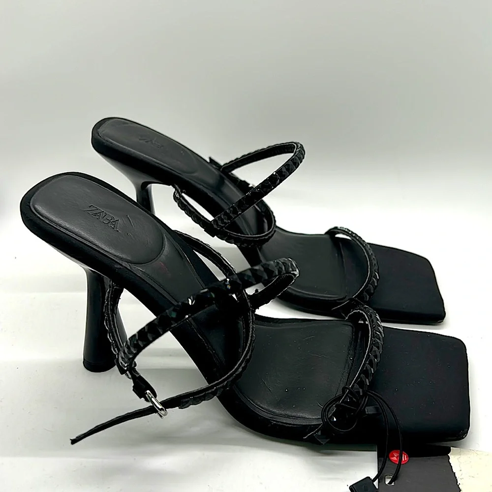 Zara Sexy Black Jeweled Ankle Strap High Heel Shoes **Sz 36/US Sz 6** 🔥🔥 - Picture 2 of 4